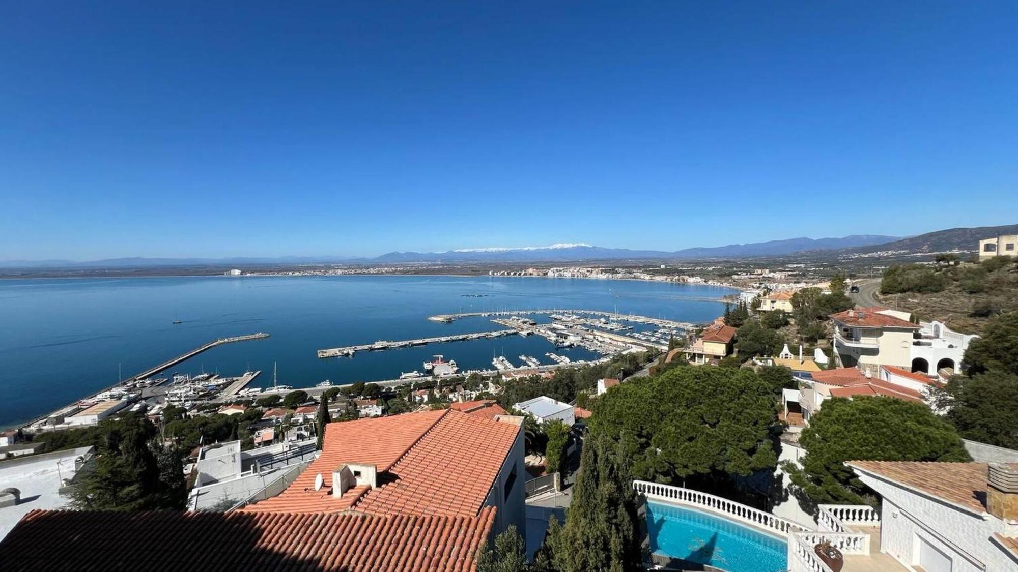 Precioso Piso Con Vistas Espectaculares Del Mar Av-50 Apartment Roses Luaran gambar