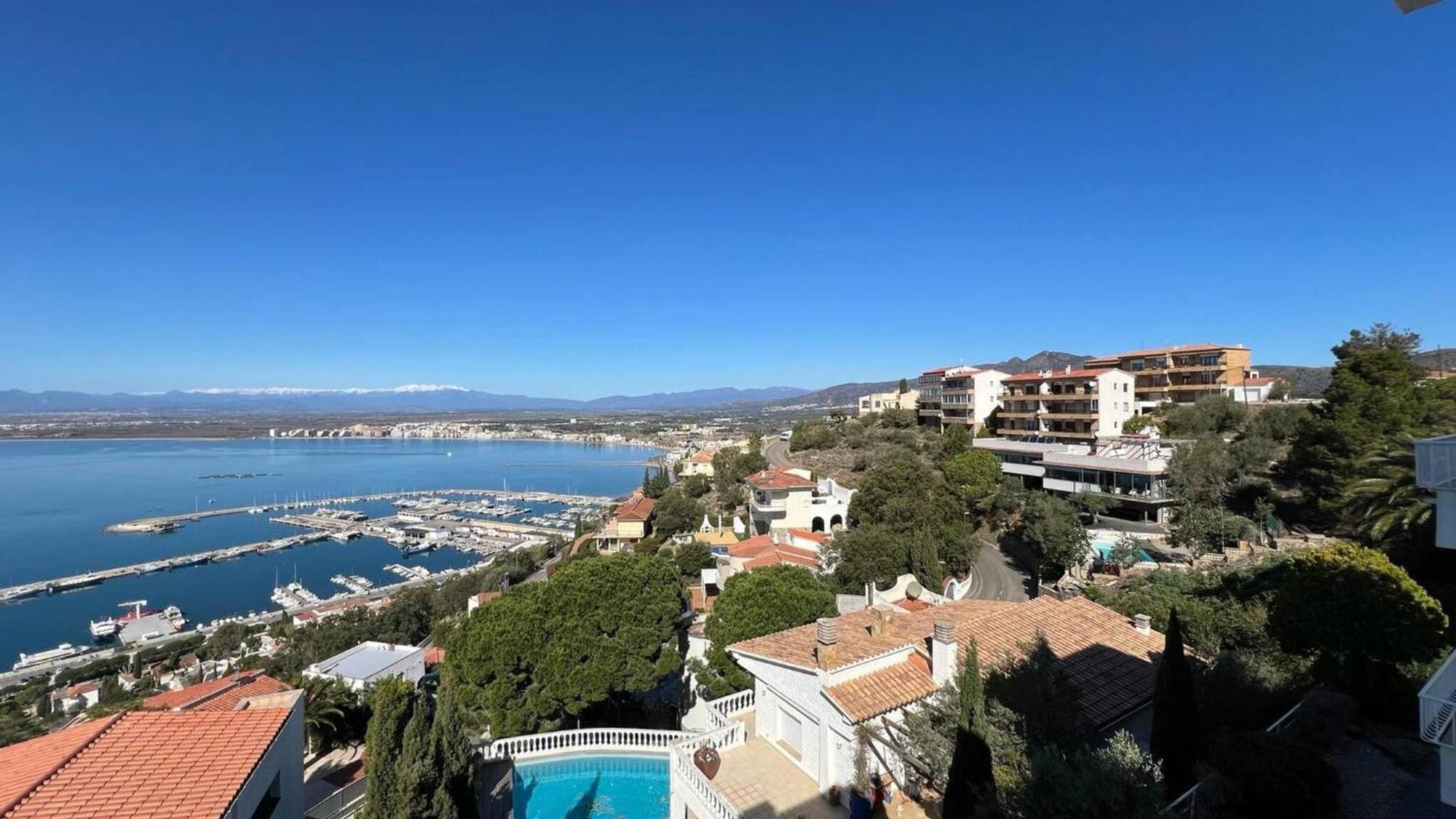 Precioso Piso Con Vistas Espectaculares Del Mar Av-50 Apartment Roses Luaran gambar