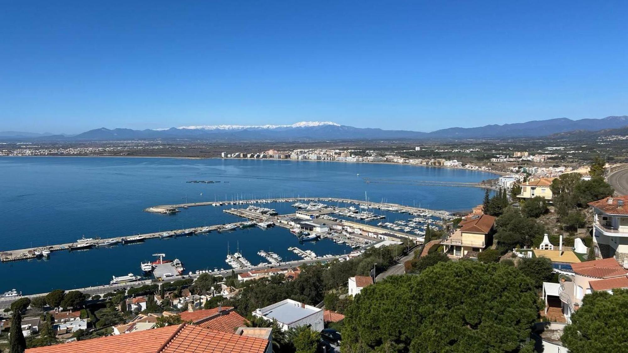 Precioso Piso Con Vistas Espectaculares Del Mar Av-50 Apartment Roses Luaran gambar