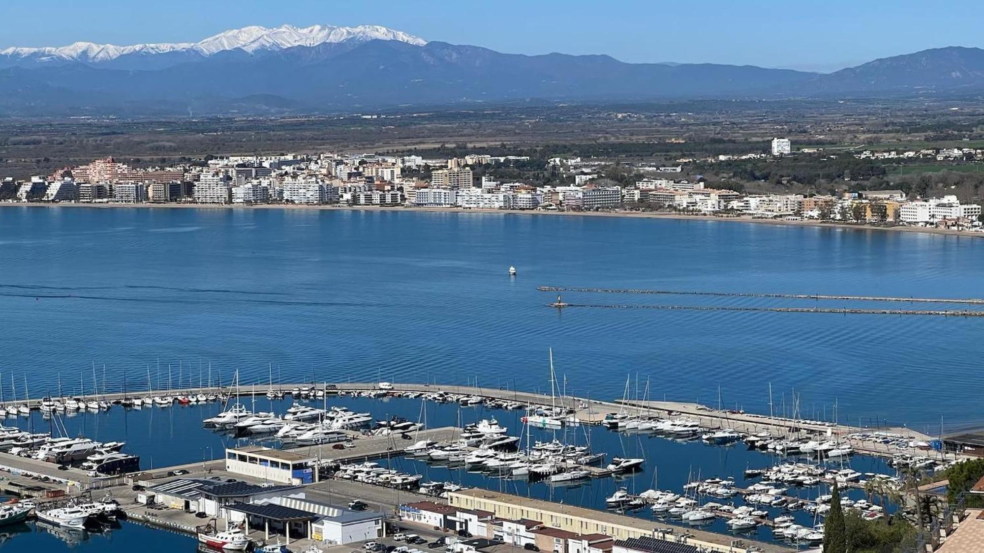 Precioso Piso Con Vistas Espectaculares Del Mar Av-50 Apartment Roses Luaran gambar
